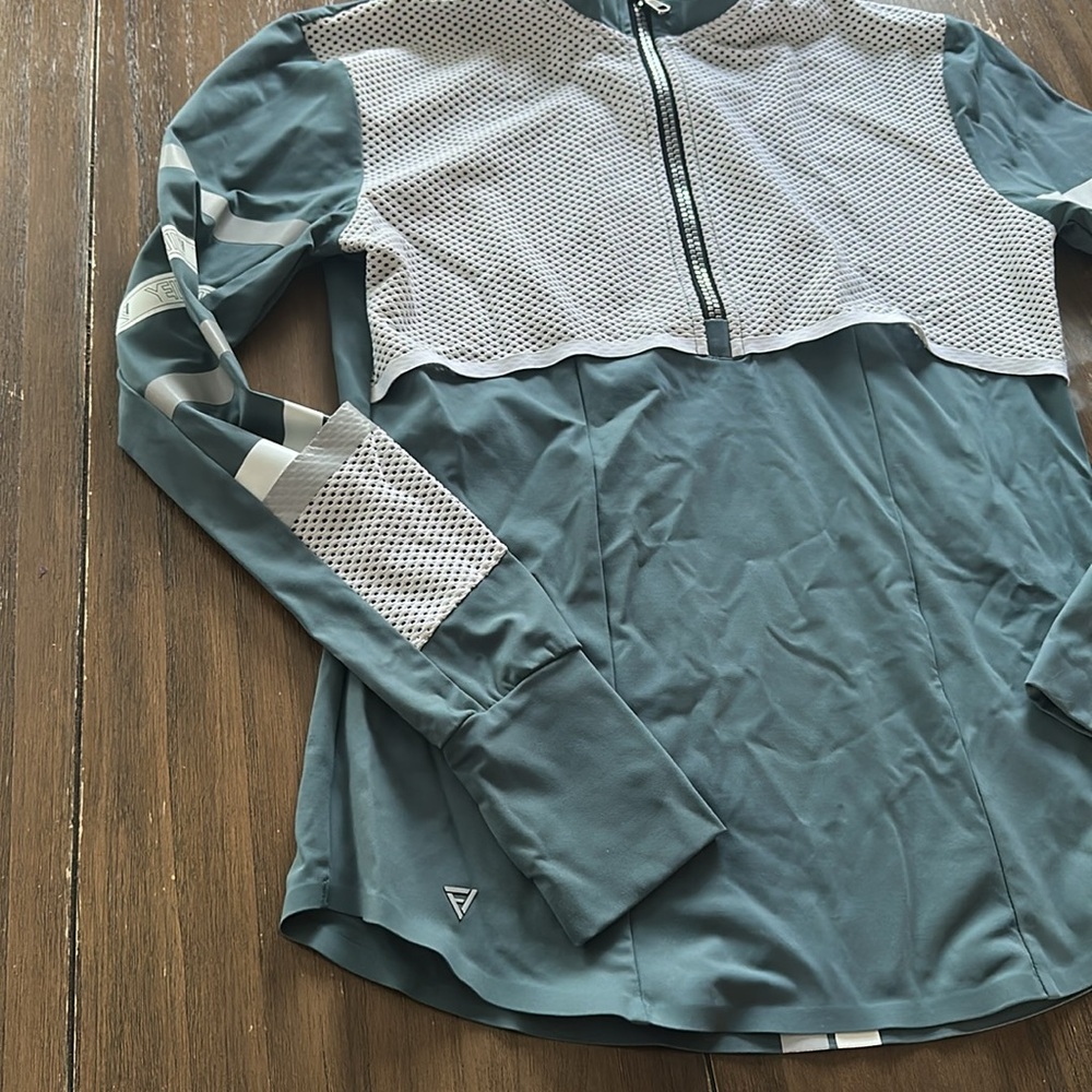 Yella pullover medium* - Picture 2 of 6